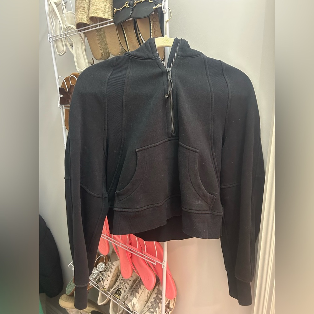 lululemon Black Cropped Zip-Up Hoodie – Size Small